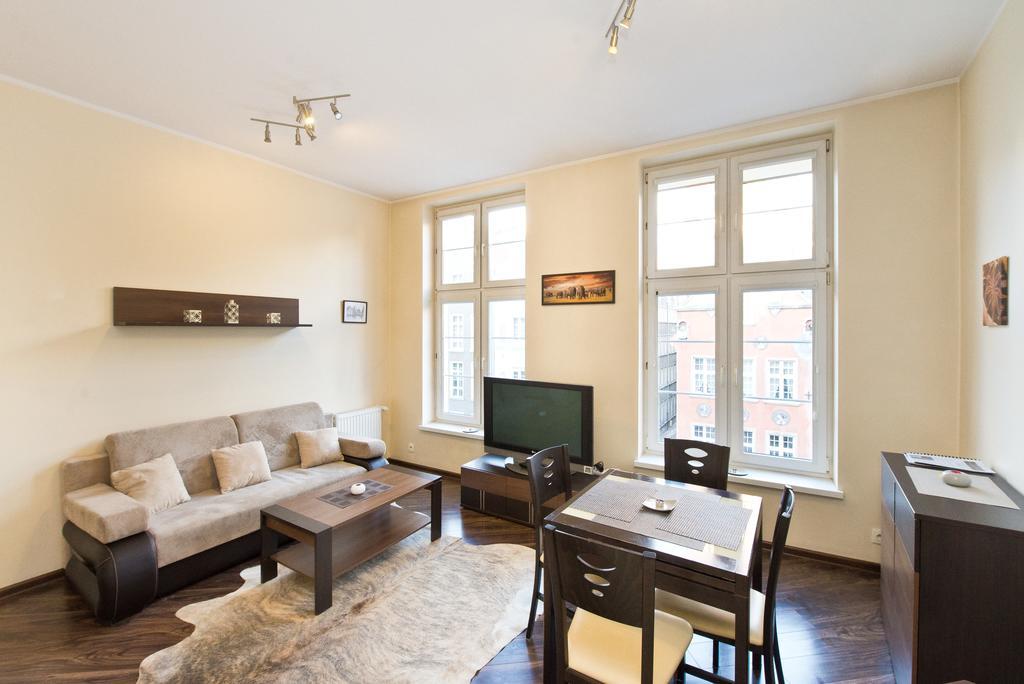 Gdanskie Apartamenty - Apartamenty - Dluga Z Widokiem Na Ratusz I Nad Motlawa Room photo